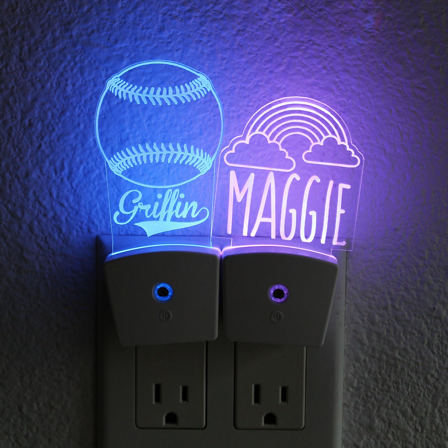 Kid's Night Light Wall Plug | Crown