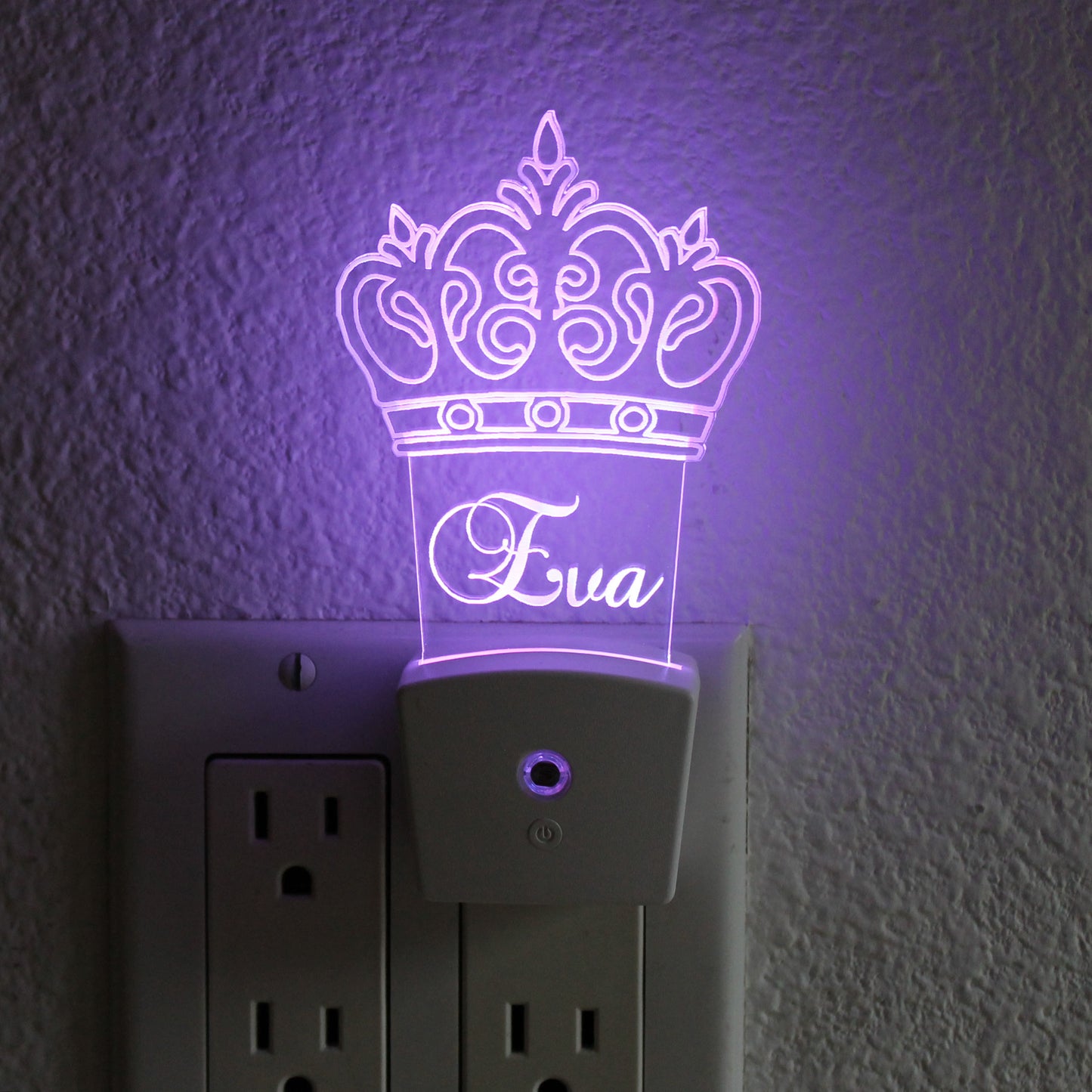 Kid's Night Light Wall Plug | Crown